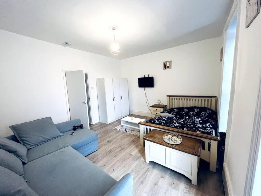 One Bedroom Close To Hyde Park #01 ลอนดอน ภายนอก รูปภาพ