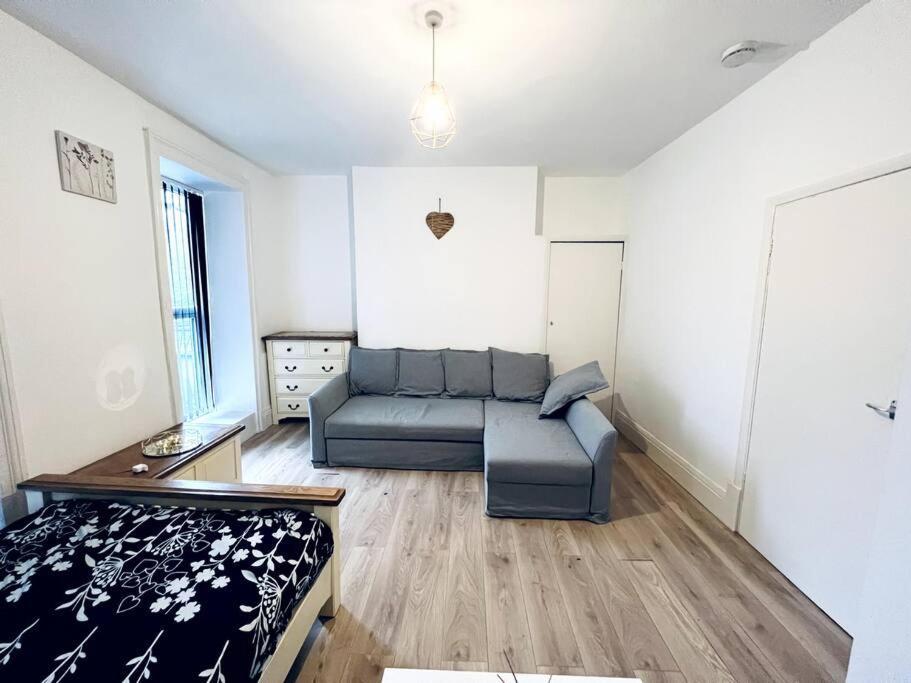 One Bedroom Close To Hyde Park #01 ลอนดอน ภายนอก รูปภาพ